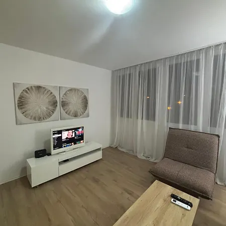 Ana Apartment