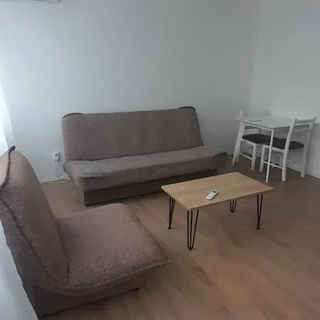 Ana Apartment